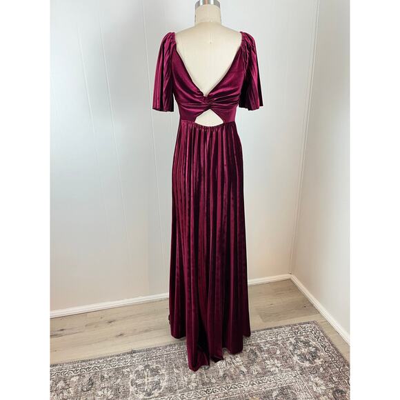 ASOS Burgundy Wine Velvet Maxi Dress 4 Empire Waist Pleated Twist Cutout Back - Picture 6 of 16